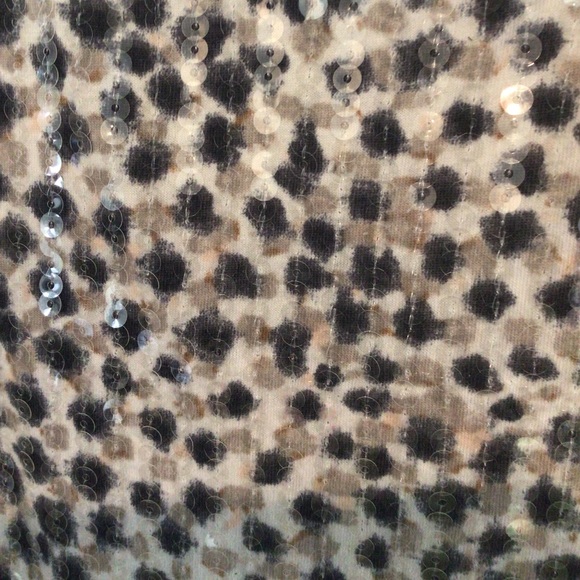 Ann Taylor printed tank w/ clear sequins on front - Picture 6 of 9